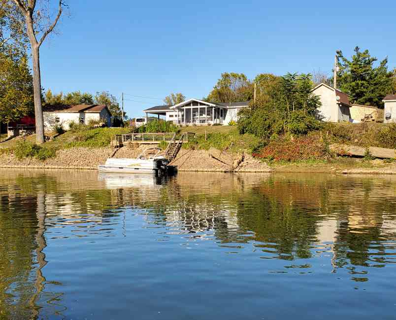 Cole Crest Pontoon