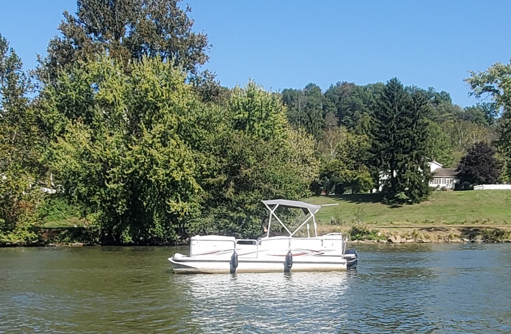 Mark and Mindy's Manitou's Pontoon